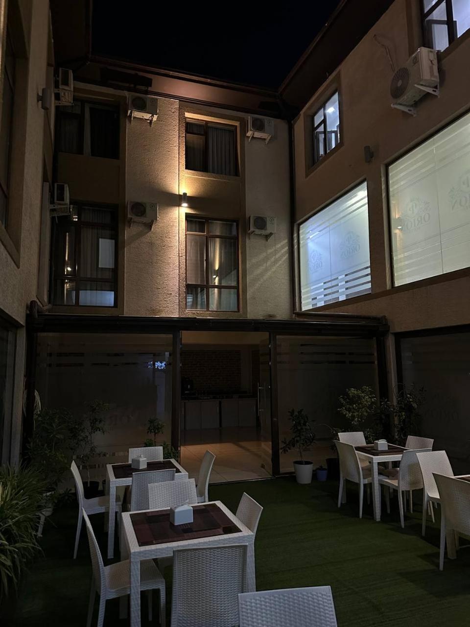 Orion Hotel Tashkent Bagian luar foto